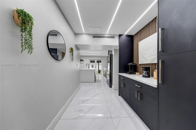 2612 SW 12th St, Miami, FL 33135