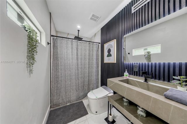 2612 SW 12th St, Miami, FL 33135