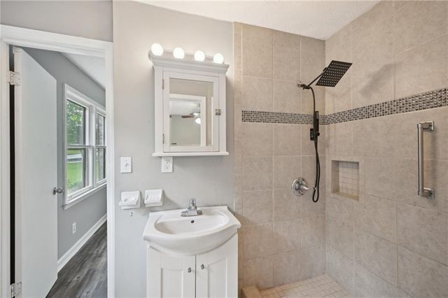 2676 Abington Drive, Snellville, GA 30078