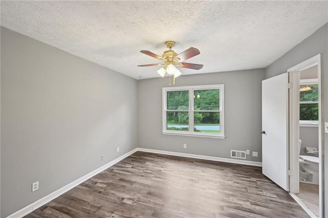 2676 Abington Drive, Snellville, GA 30078