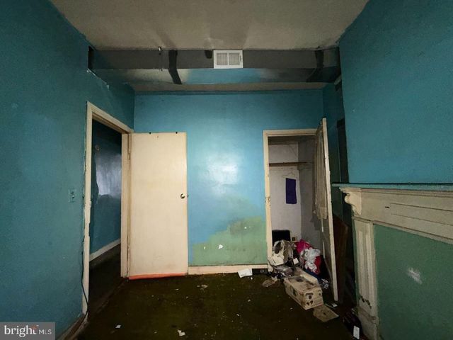 2619 FRANCIS ST, Baltimore, MD 21217