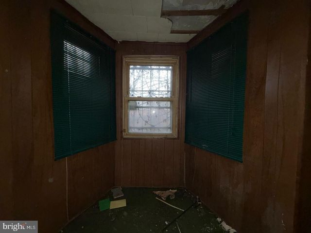 2619 FRANCIS ST, Baltimore, MD 21217