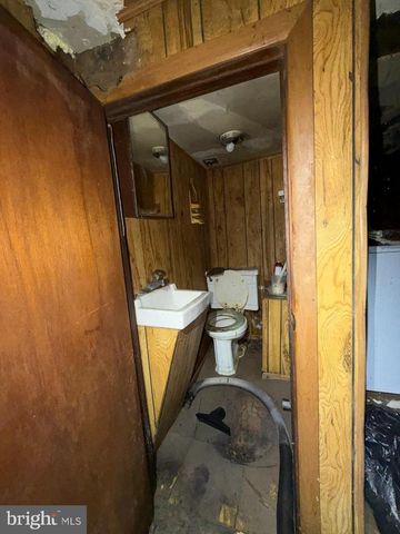 2619 FRANCIS ST, Baltimore, MD 21217