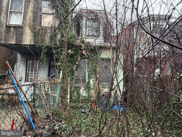 2619 FRANCIS ST, Baltimore, MD 21217