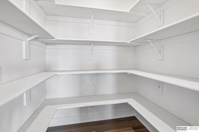 21417 Z Street, Elkhorn, NE 68022