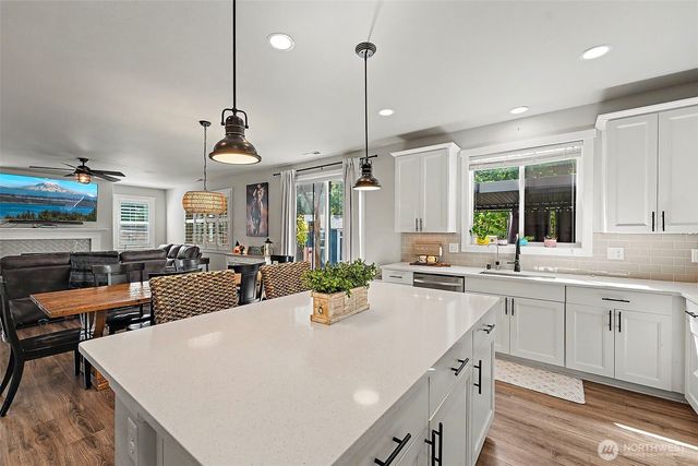 14012 63rd Avenue Ct E, Puyallup, WA 98373