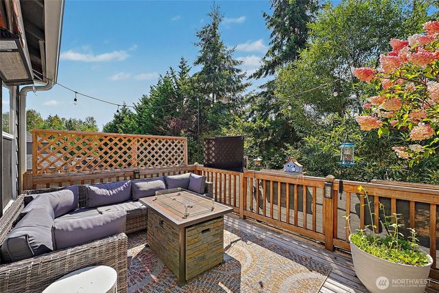 14012 63rd Avenue Ct E, Puyallup, WA 98373