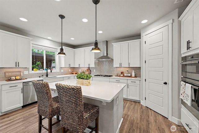 14012 63rd Avenue Ct E, Puyallup, WA 98373
