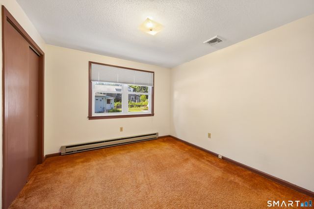39 Munson Avenue, Waterbury, CT 06705