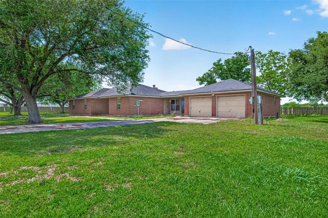 5120 Williams School Road, Needville, TX 77461