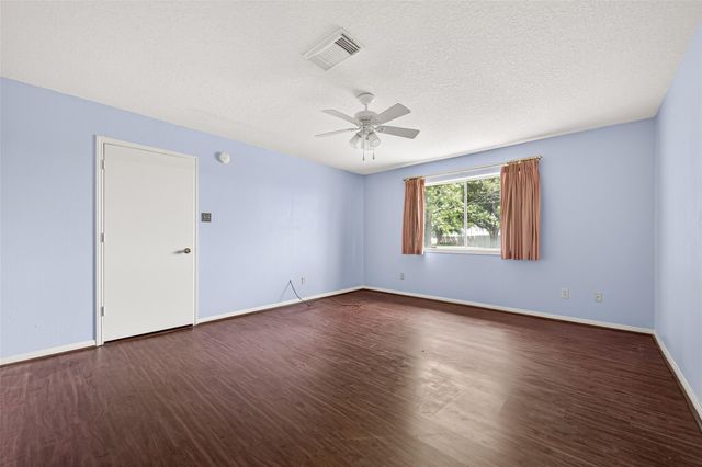 5120 Williams School Road, Needville, TX 77461