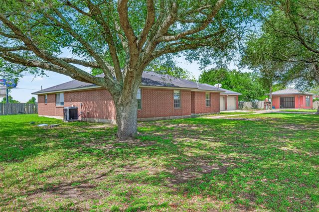 5120 Williams School Road, Needville, TX 77461