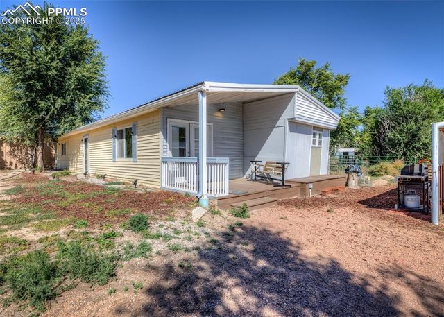 1006 I Street, Penrose, CO 81240