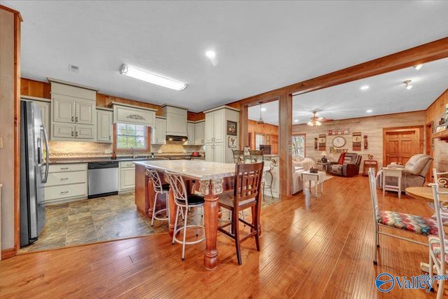 11906 Poplar Hill Lane, Athens, AL 35611