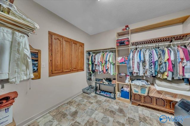 11906 Poplar Hill Lane, Athens, AL 35611