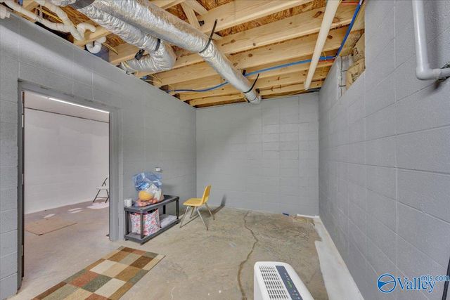 11906 Poplar Hill Lane, Athens, AL 35611