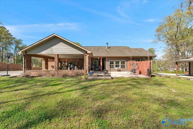 11906 Poplar Hill Lane, Athens, AL 35611