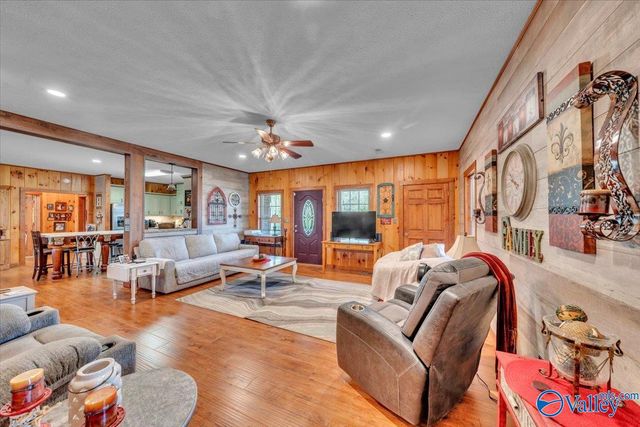 11906 Poplar Hill Lane, Athens, AL 35611