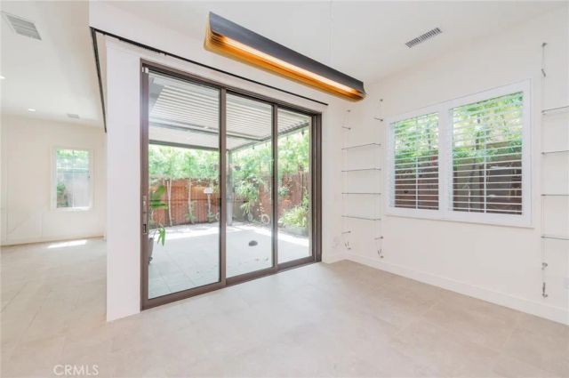 120 Lomita, Irvine, CA 92618