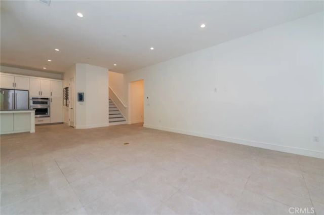 120 Lomita, Irvine, CA 92618