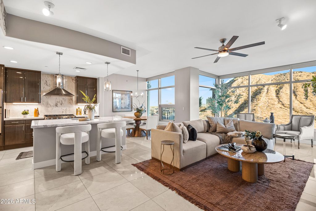 140 E RIO SALADO Parkway 1101, Tempe, AZ 85281 — exterior