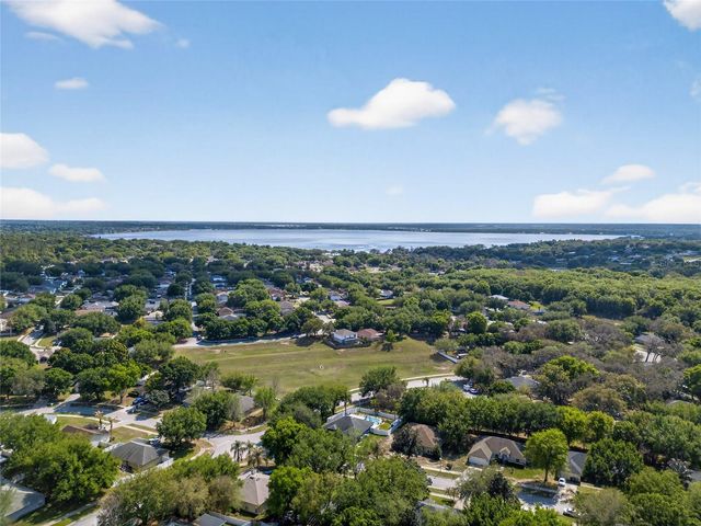 1305 WINDY BLUFF DRIVE, Minneola, FL 34715