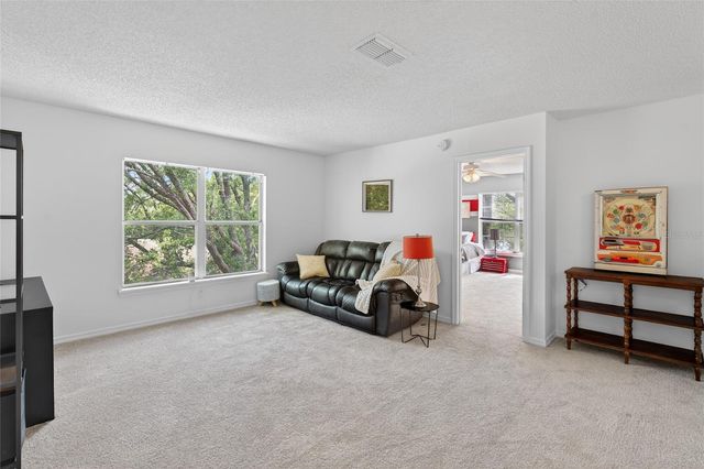 1305 WINDY BLUFF DRIVE, Minneola, FL 34715