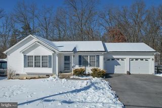 167 LEVITICUS DR, Bunker Hill, WV 25413