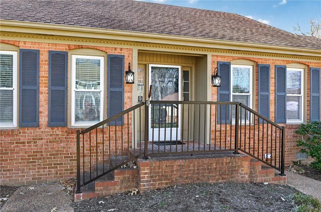 4741 Michaux DR, Virginia Beach, VA 23464