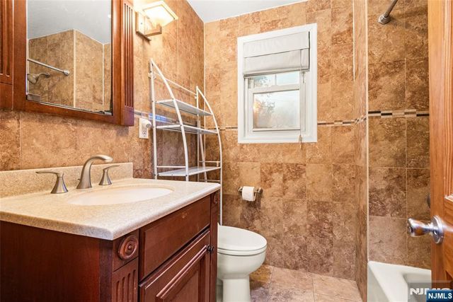 313 Elm Avenue, Bogota, NJ 07603