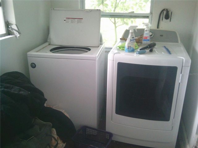 11951 WICHERS LANE, San Antonio, FL 33576