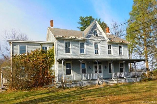 853 Salt Point Turnpike, Poughkeepsie, NY 12601