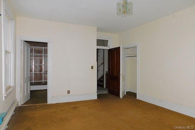 853 Salt Point Turnpike, Poughkeepsie, NY 12601