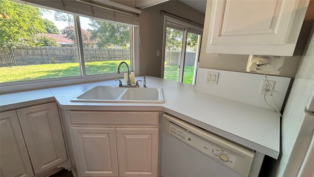 1117 High Point Road, Arlington, TX 76015