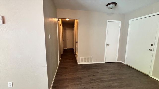 1117 High Point Road, Arlington, TX 76015
