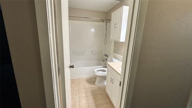 1117 High Point Road, Arlington, TX 76015