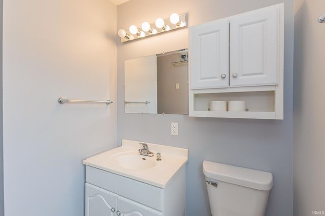 6600 W Jones Road, Muncie, IN 47302