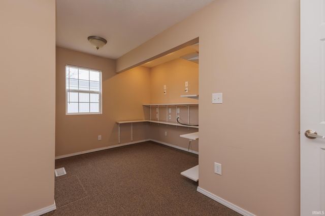 6600 W Jones Road, Muncie, IN 47302