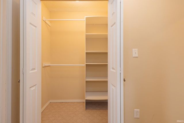 6600 W Jones Road, Muncie, IN 47302