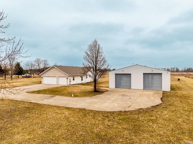 6600 W Jones Road, Muncie, IN 47302