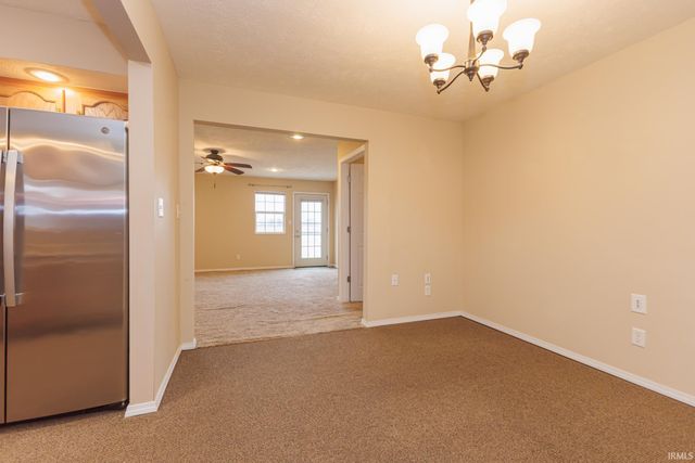 6600 W Jones Road, Muncie, IN 47302