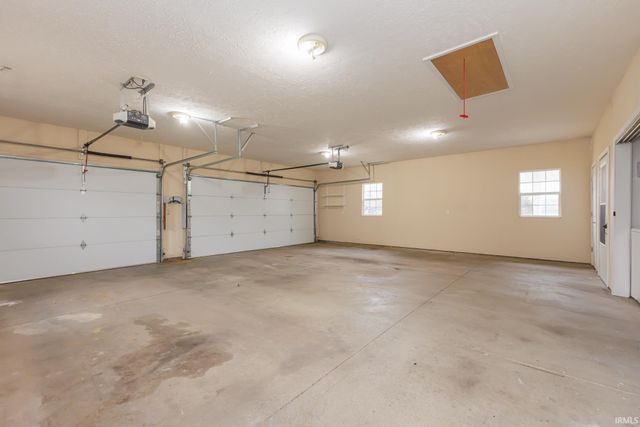 6600 W Jones Road, Muncie, IN 47302