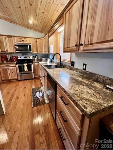 229 Spring Brook Road, Newland, NC 28657