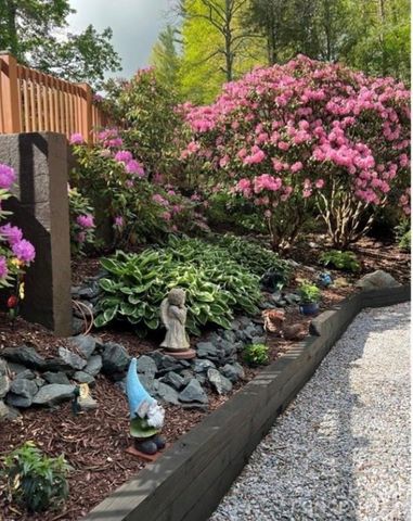 229 Spring Brook Road, Newland, NC 28657