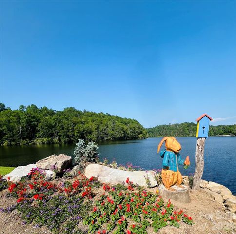 229 Spring Brook Road, Newland, NC 28657