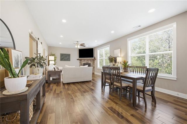 23152 W 126 Street, Olathe, KS 66061