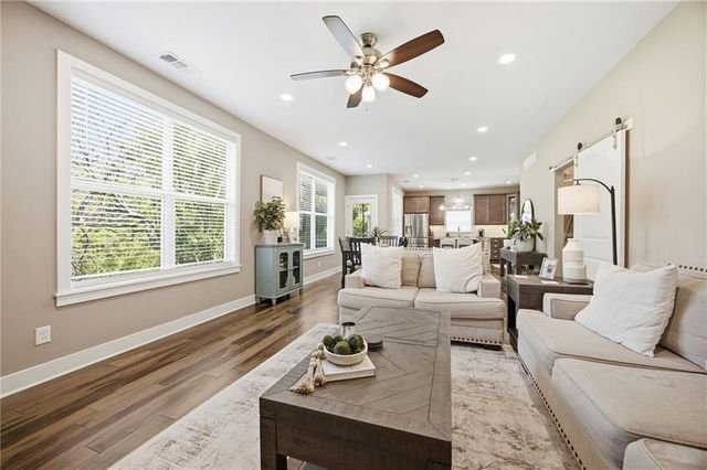 23152 W 126 Street, Olathe, KS 66061