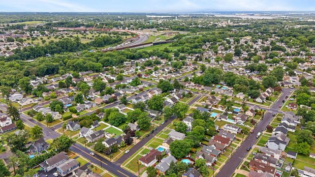 338 LIBERTY AVE, Mount Ephraim, NJ 08059