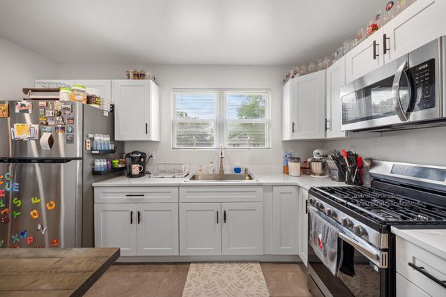 338 LIBERTY AVE, Mount Ephraim, NJ 08059