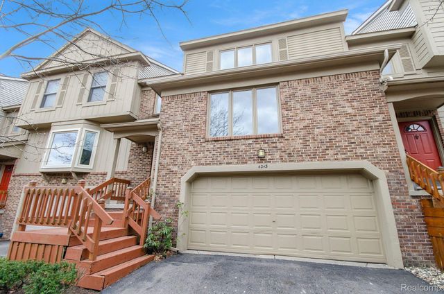 4243 Breckenridge Drive, West Bloomfield Charter Township, MI 48322